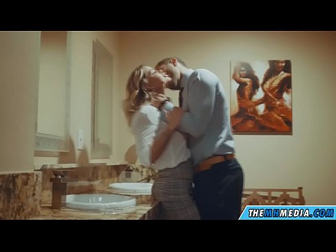 ❤️ Cuando una rubia tetona te seduce en un baño público ❌ Video de sexo en es.higlass.ru ❌️❤️❤️❤️❤️❤️❤️❤️